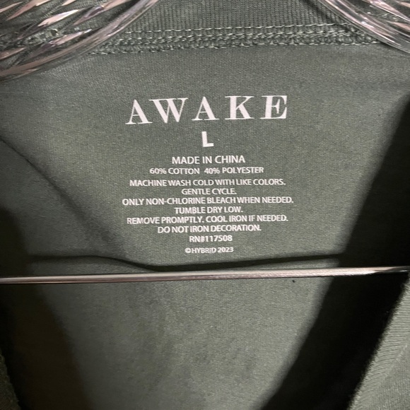 Graphic tee - Picture 2 of 3